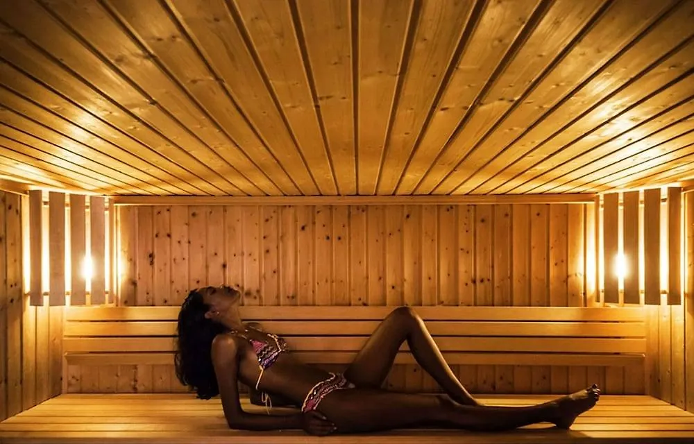 Mahogany Hotel Residence & Spa Le Gosier