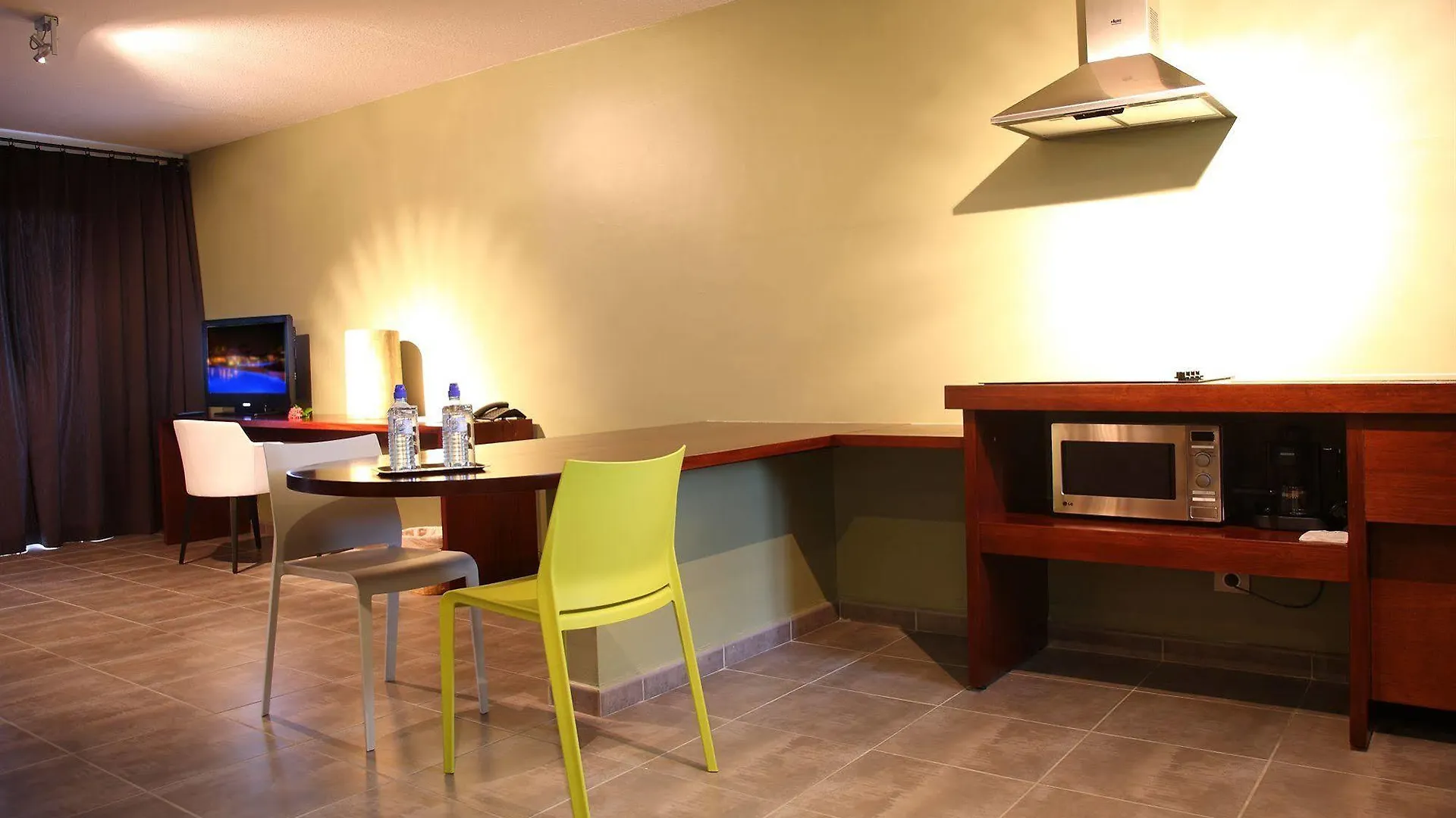 Mahogany Hotel Residence & Spa Le Gosier  Guadeloupe