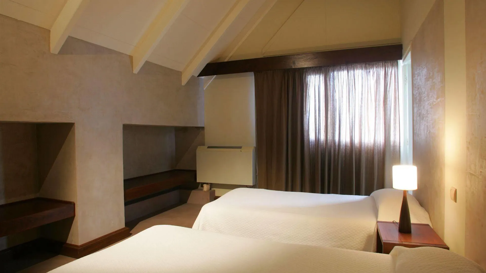 Mahogany Hotel Residence & Spa Le Gosier  4*, Le Gosier (Grande-Terre) Guadeloupe